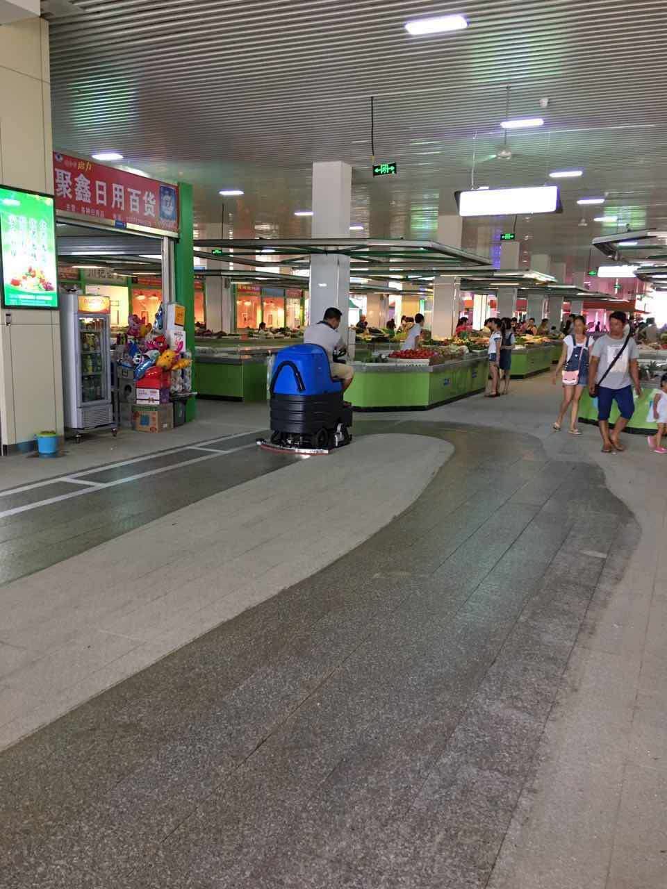全自動洗地機能解決企業(yè)什么問題？