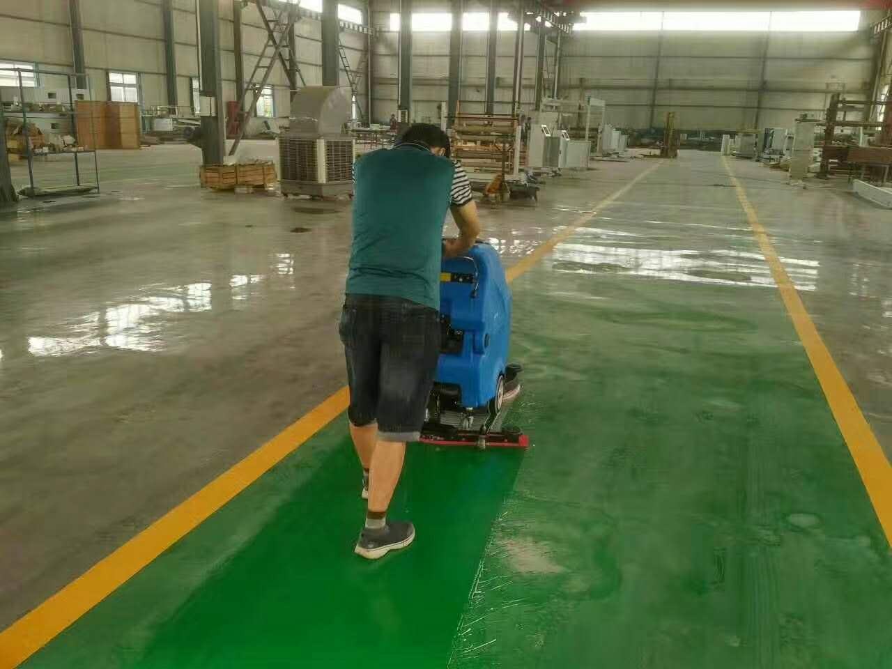 酒店都買容恩地面清潔洗地機，選對牌子很重要！