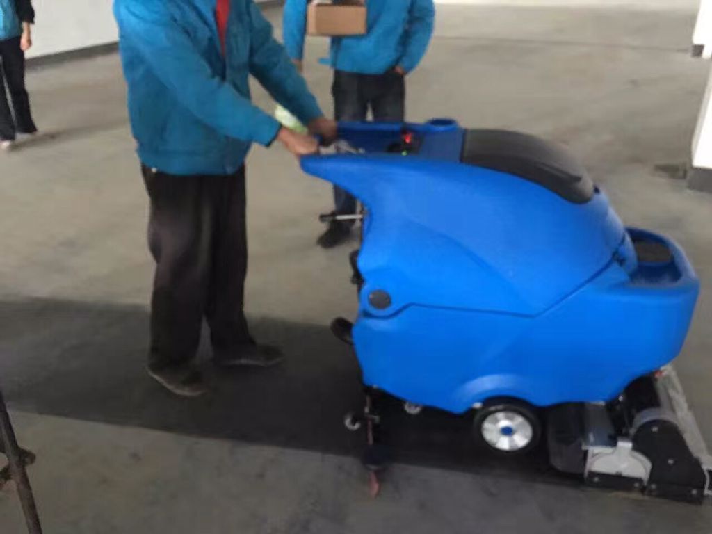購買工廠洗地機應該注意哪些問題？